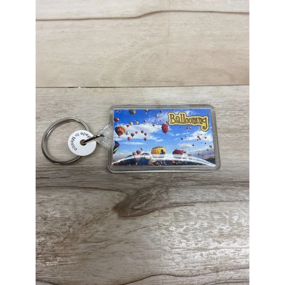 Vintage Ballooning Key Chain Travel Souvenir